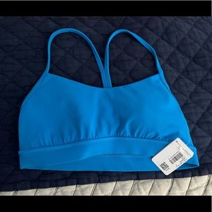 Lululemon Flow Y Nulu Bra Size 8 NWT